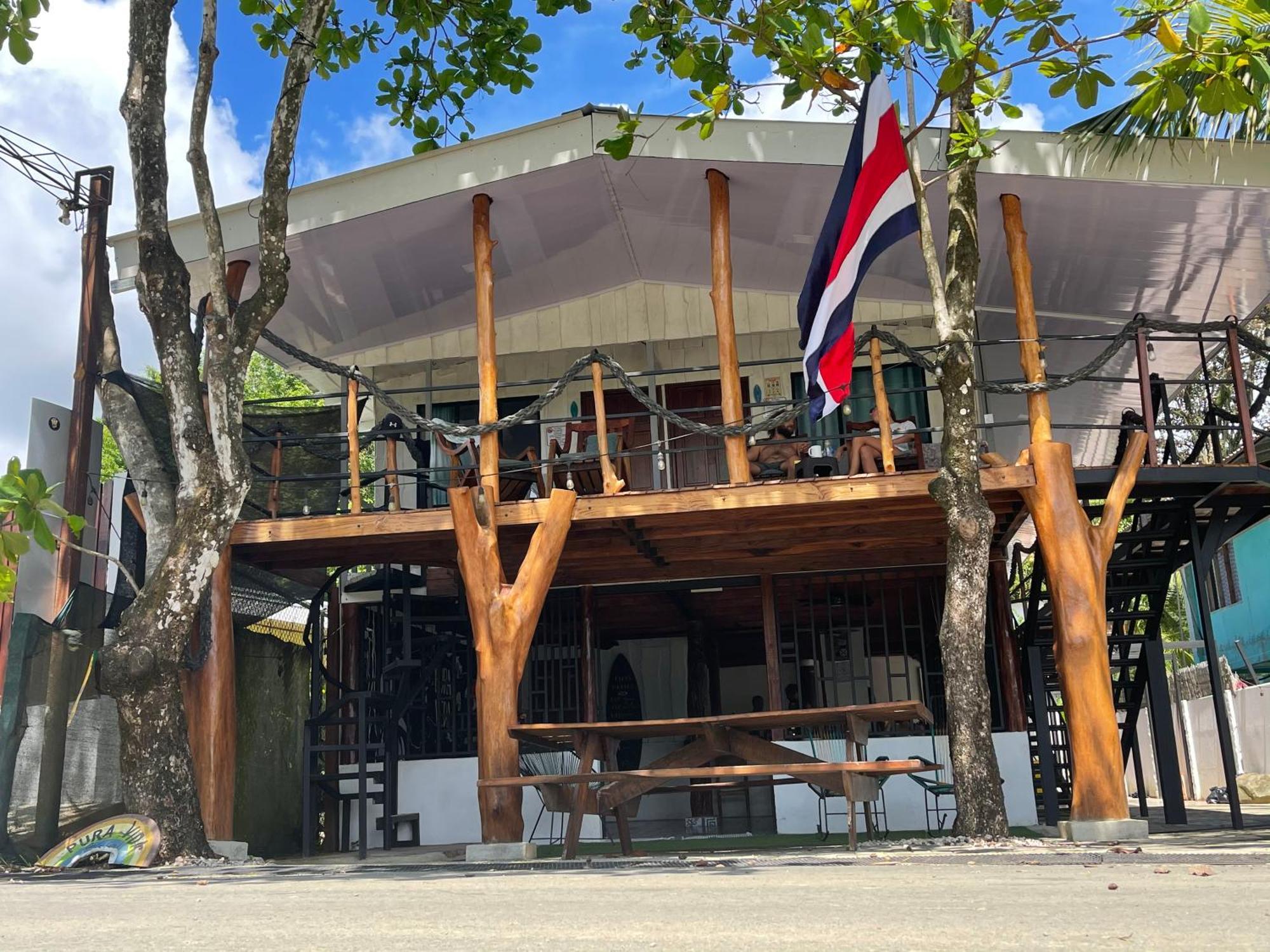 Uvita Pirates Hostel Exterior photo
